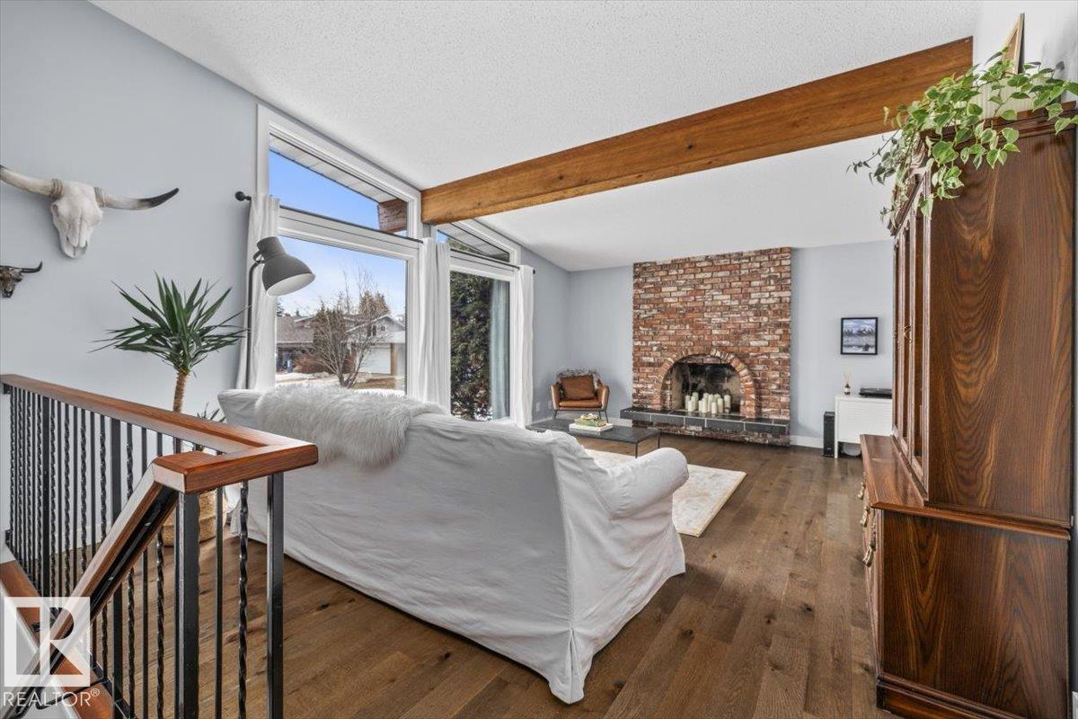 11427 35 AV NW, Edmonton