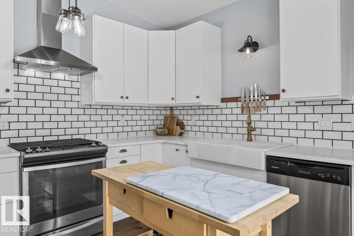 11427 35 AV NW, Edmonton