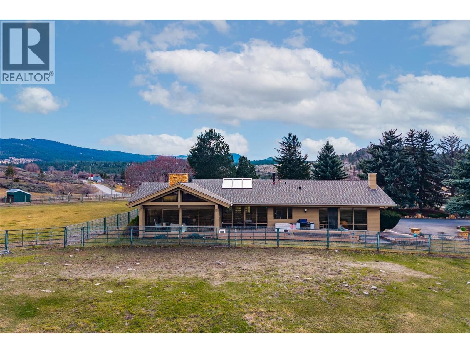 8140 Barnhartvale Road, Kamloops