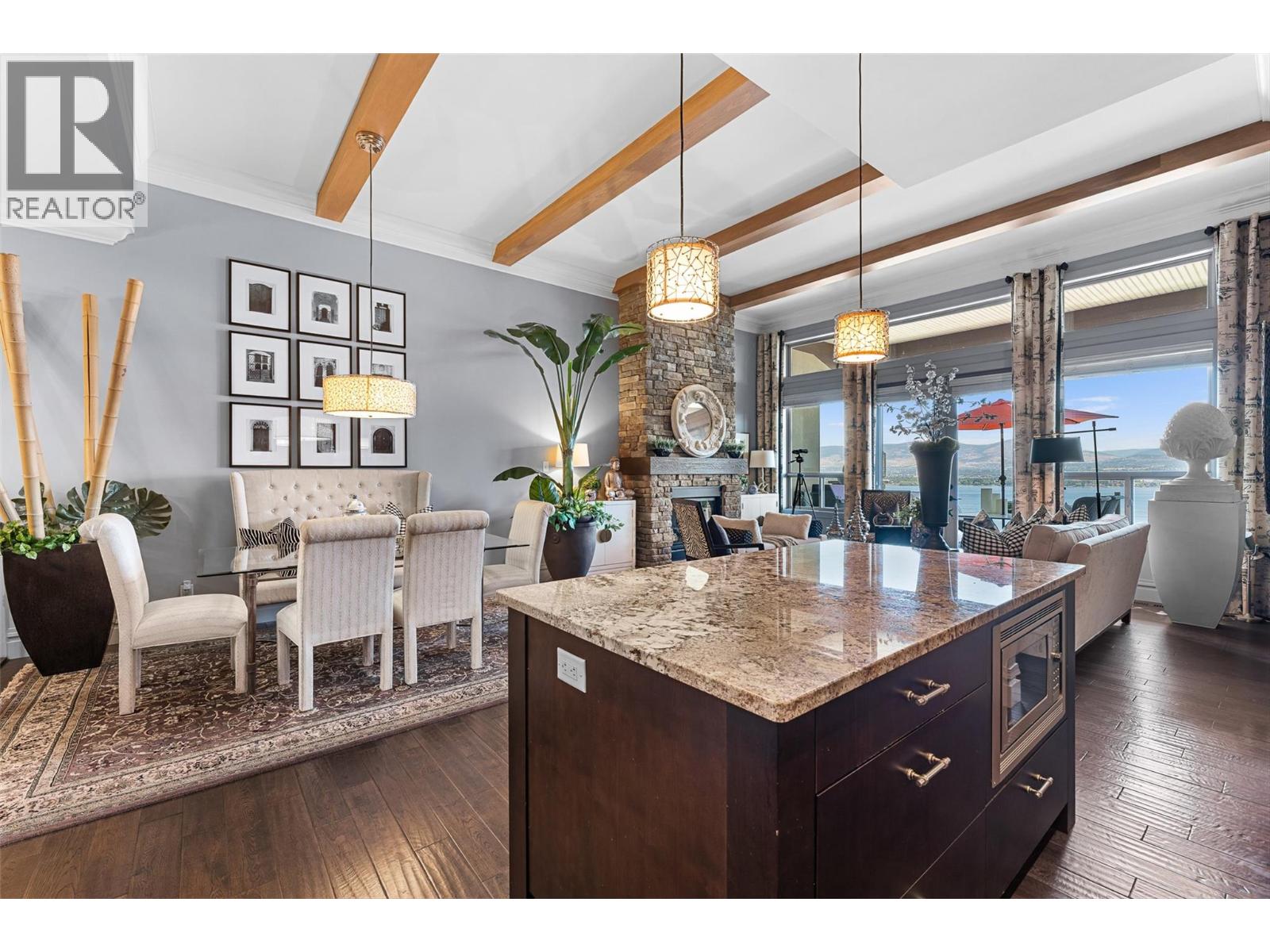 2493 Casa Palmero Drive Unit# 4, West Kelowna