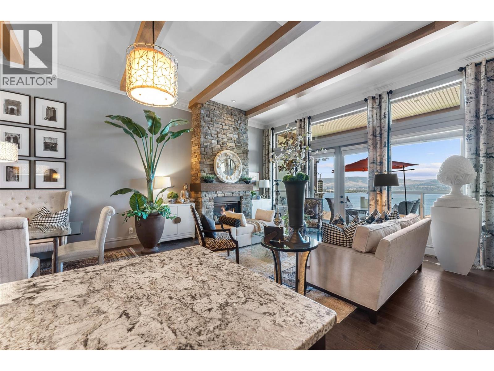 2493 Casa Palmero Drive Unit# 4, West Kelowna