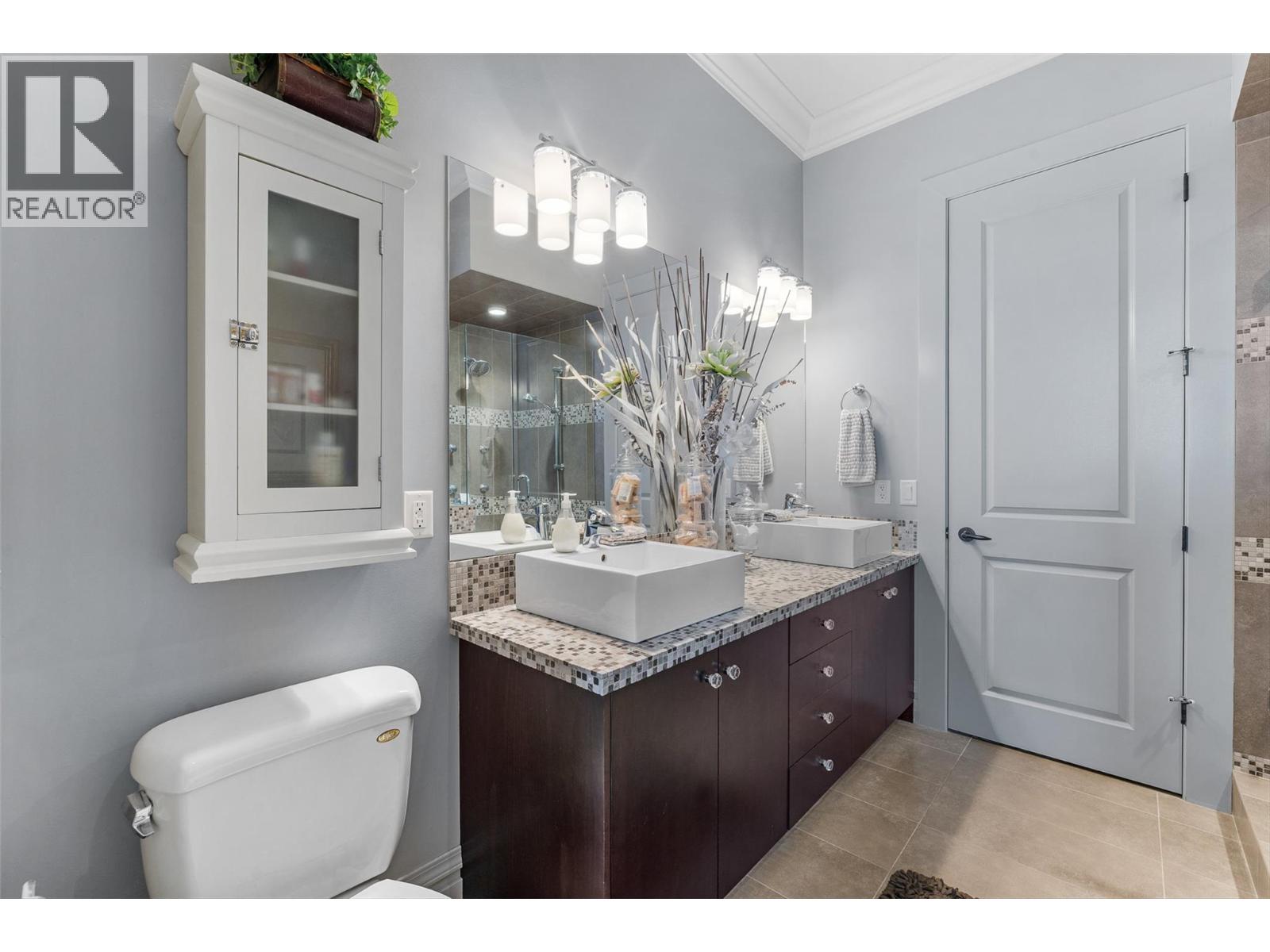 2493 Casa Palmero Drive Unit# 4, West Kelowna