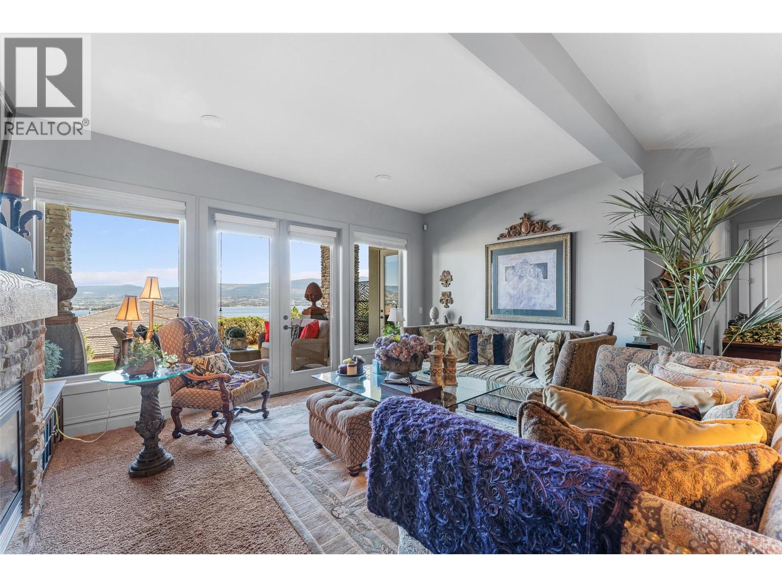 2493 Casa Palmero Drive Unit# 4, West Kelowna