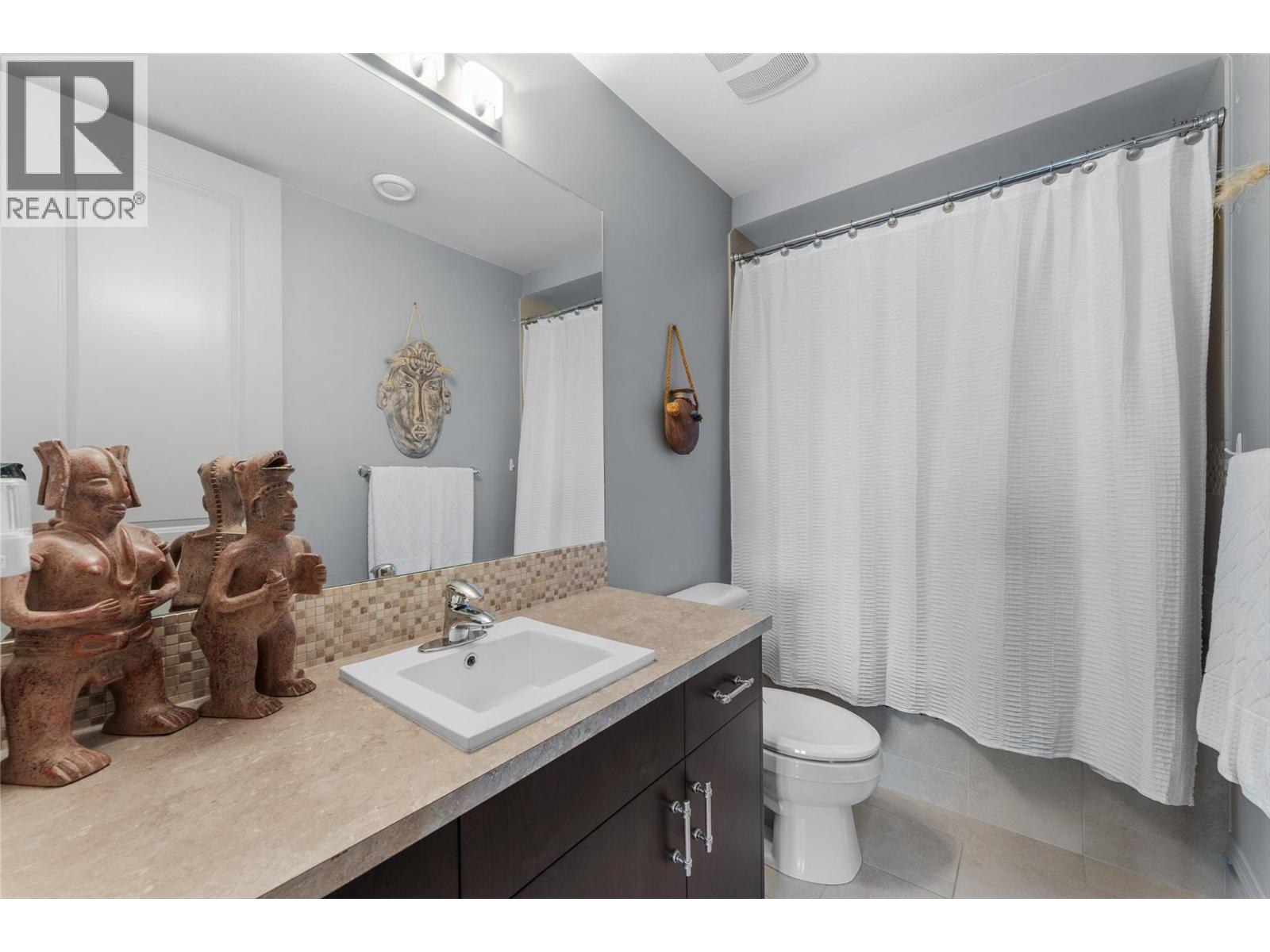 2493 Casa Palmero Drive Unit# 4, West Kelowna