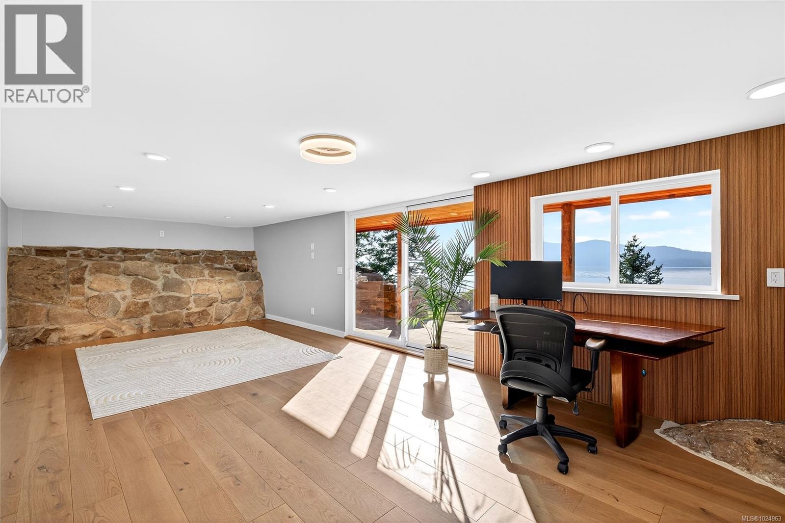 285 MOUNTAIN PARK DR - 35