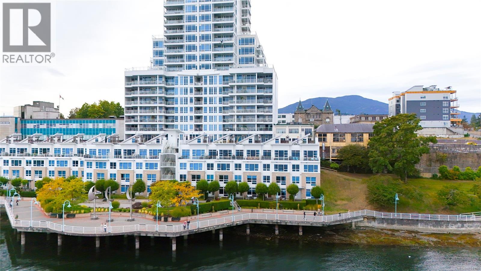 12 38 Front St, Nanaimo