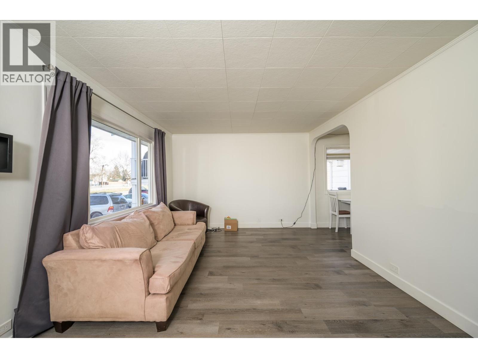 309 WAINWRIGHT STREET - 17