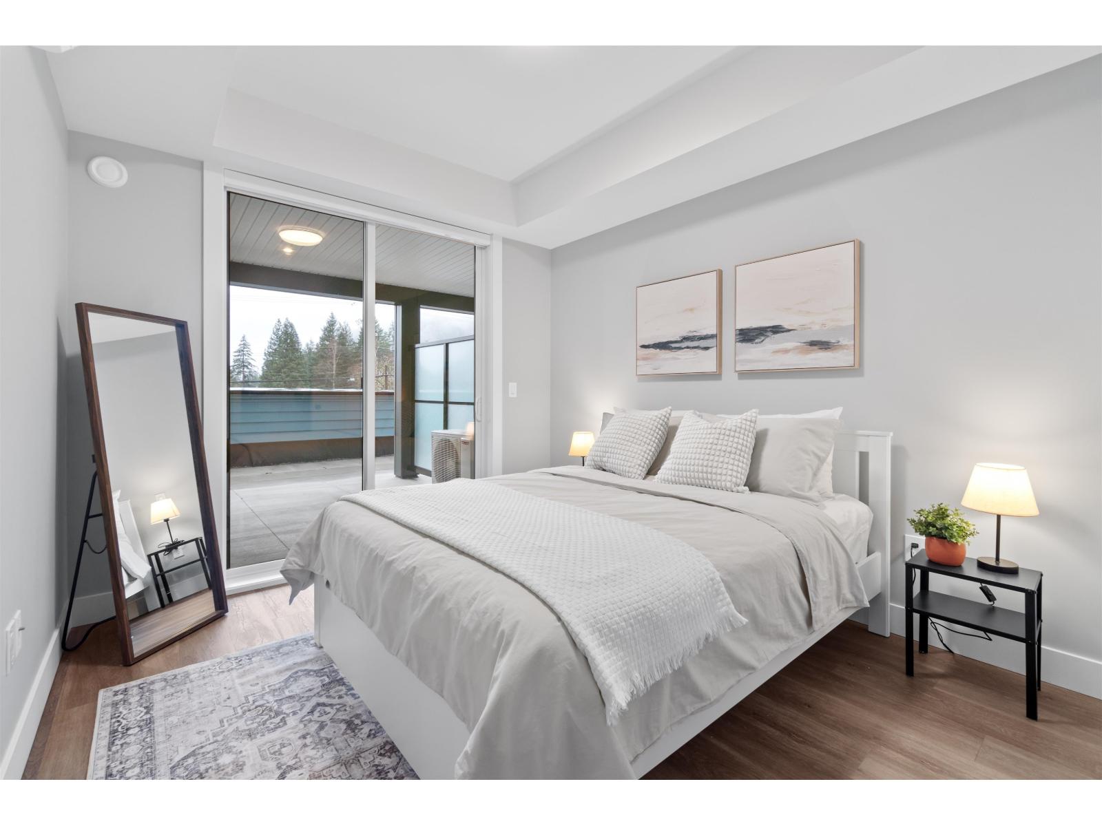 106 470 ESPLANADE AVENUE, Harrison Hot Springs, Harrison Hot Springs