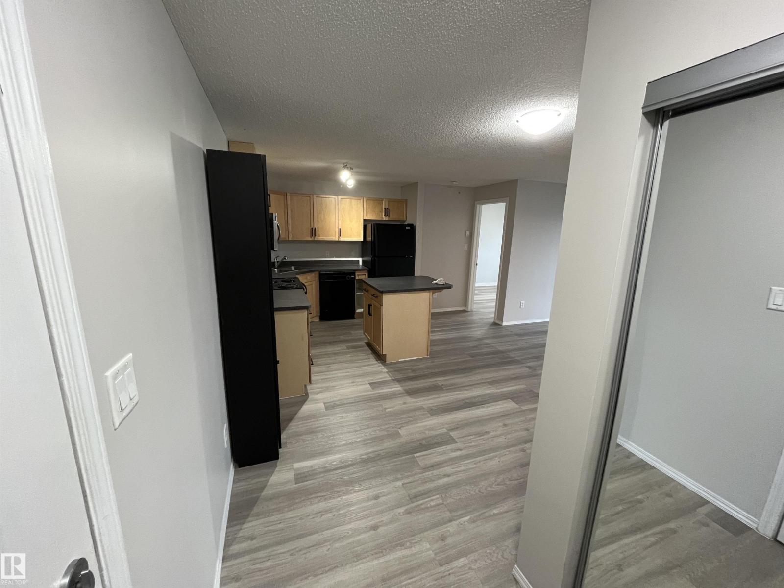 #411 5951 165 AV NW, Edmonton