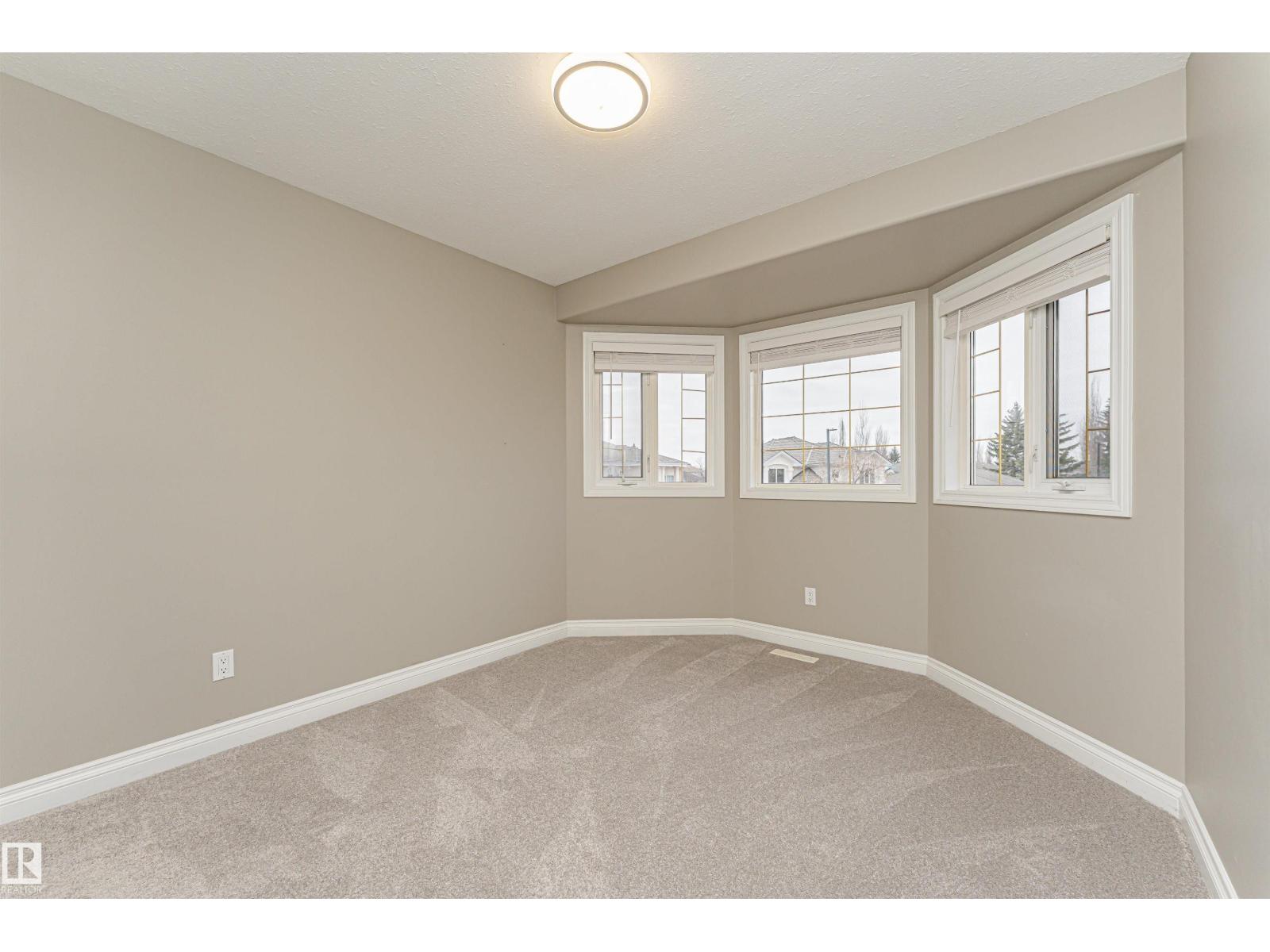 1213 115A ST NW, Edmonton