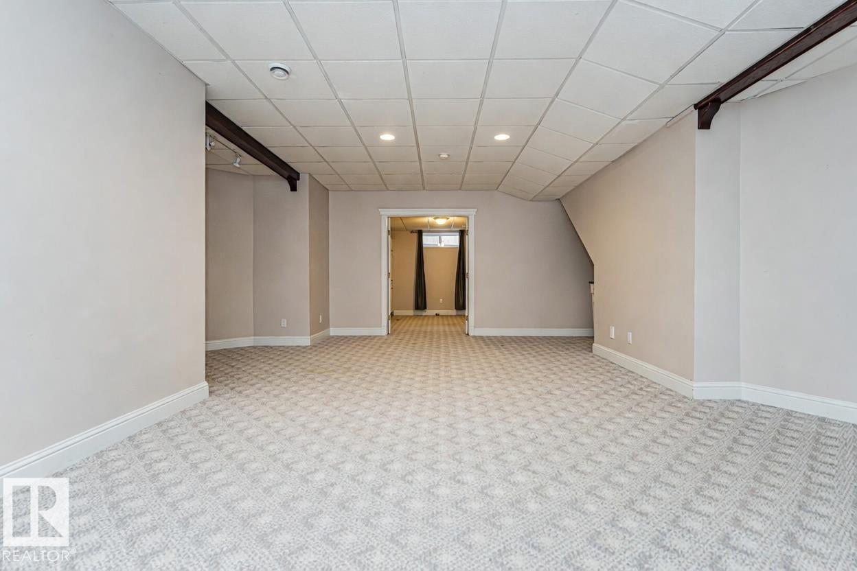 1213 115A ST NW, Edmonton