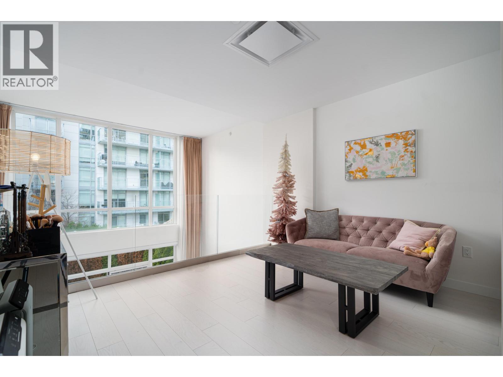 319 5580 NO. 3 ROAD, Richmond