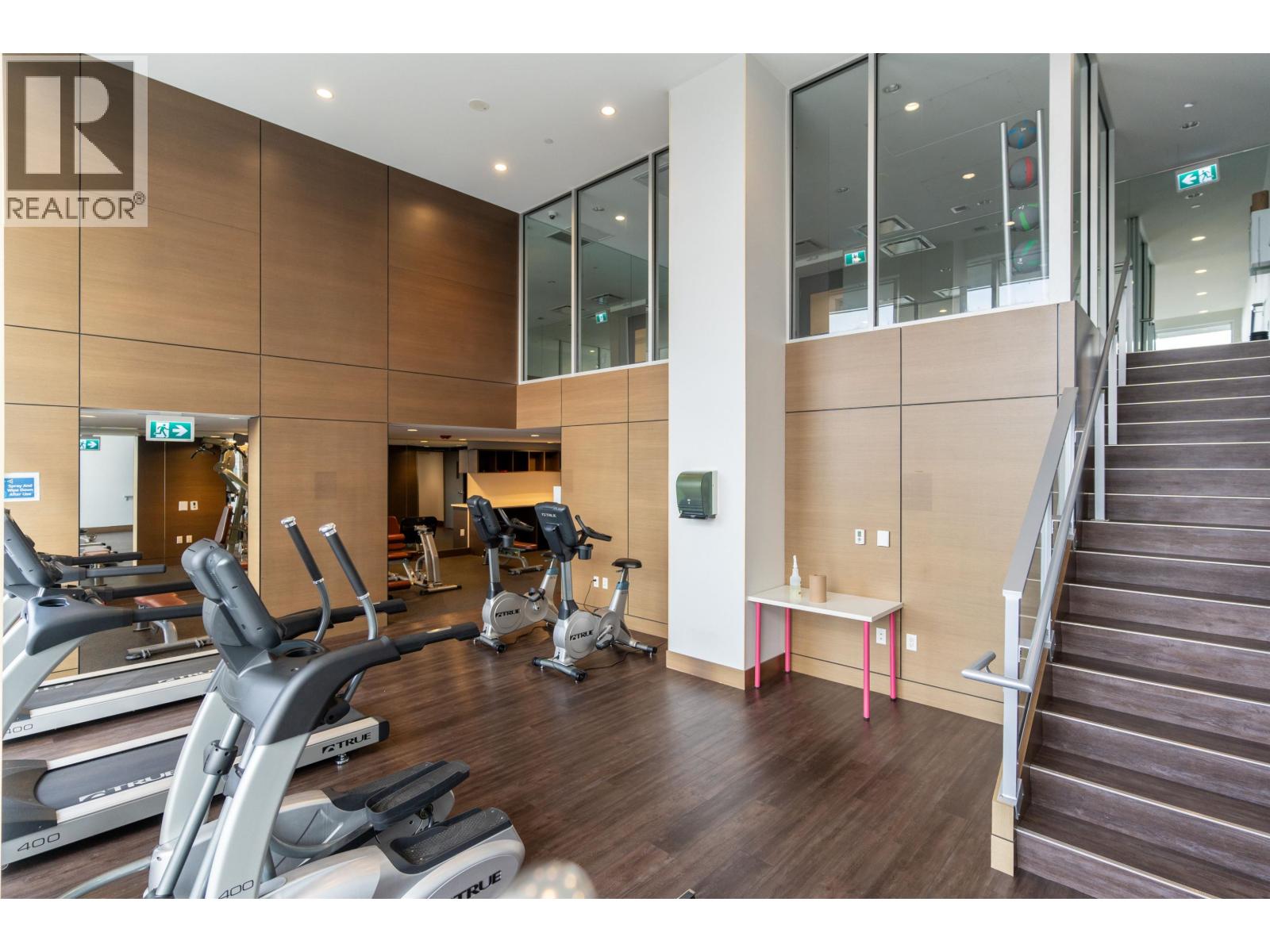 319 5580 NO. 3 ROAD, Richmond