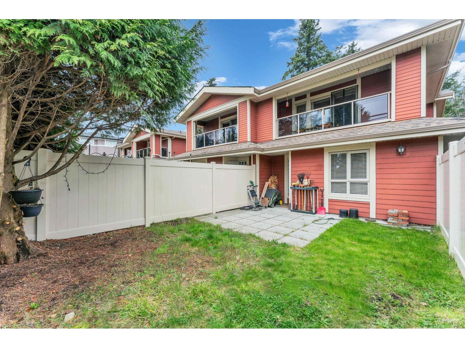 4 14921 THRIFT AVENUE, White Rock