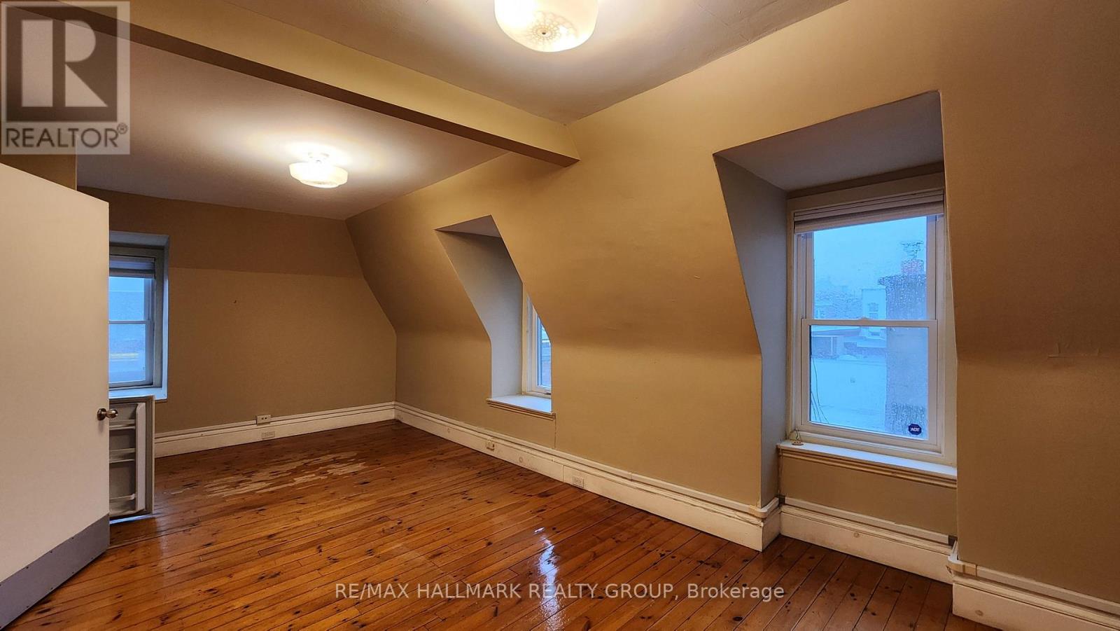 113 MURRAY STREET - 34