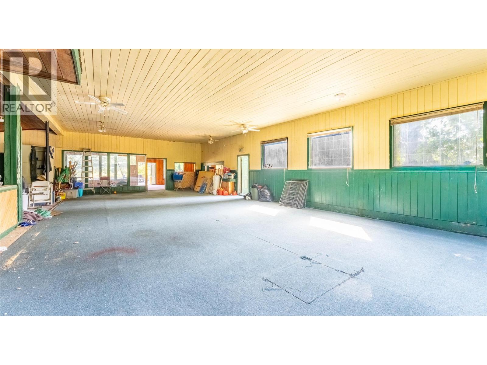 4580 44th Street, Canyon