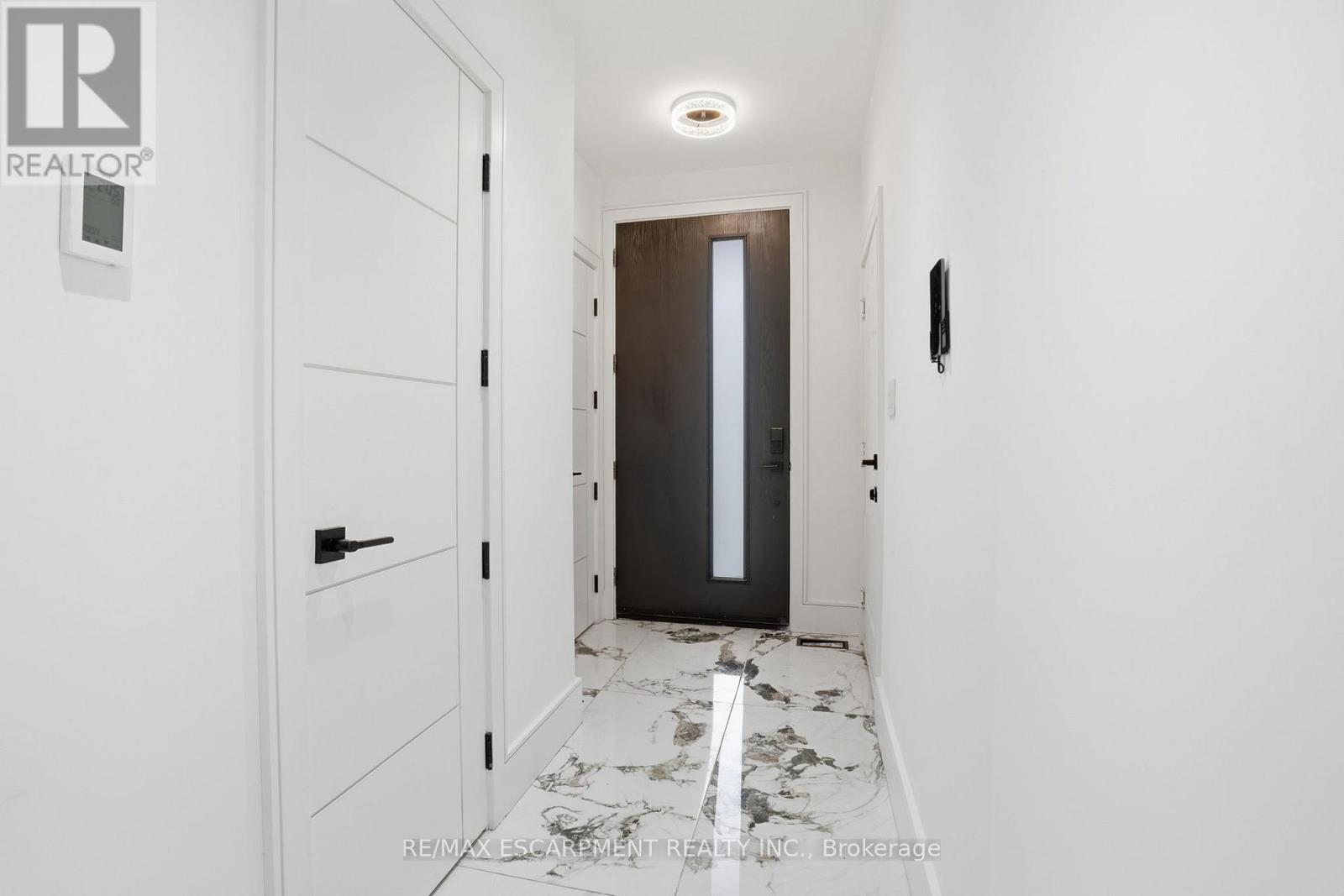 10A BENSON AVENUE - 5