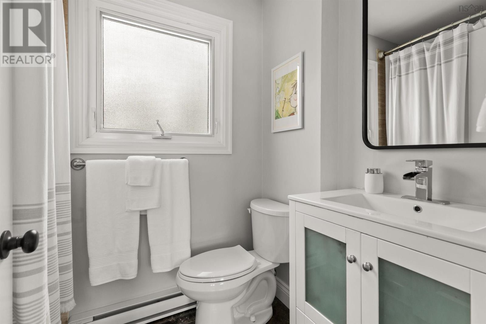 Property 21 of 39 of 473 Shore Drive