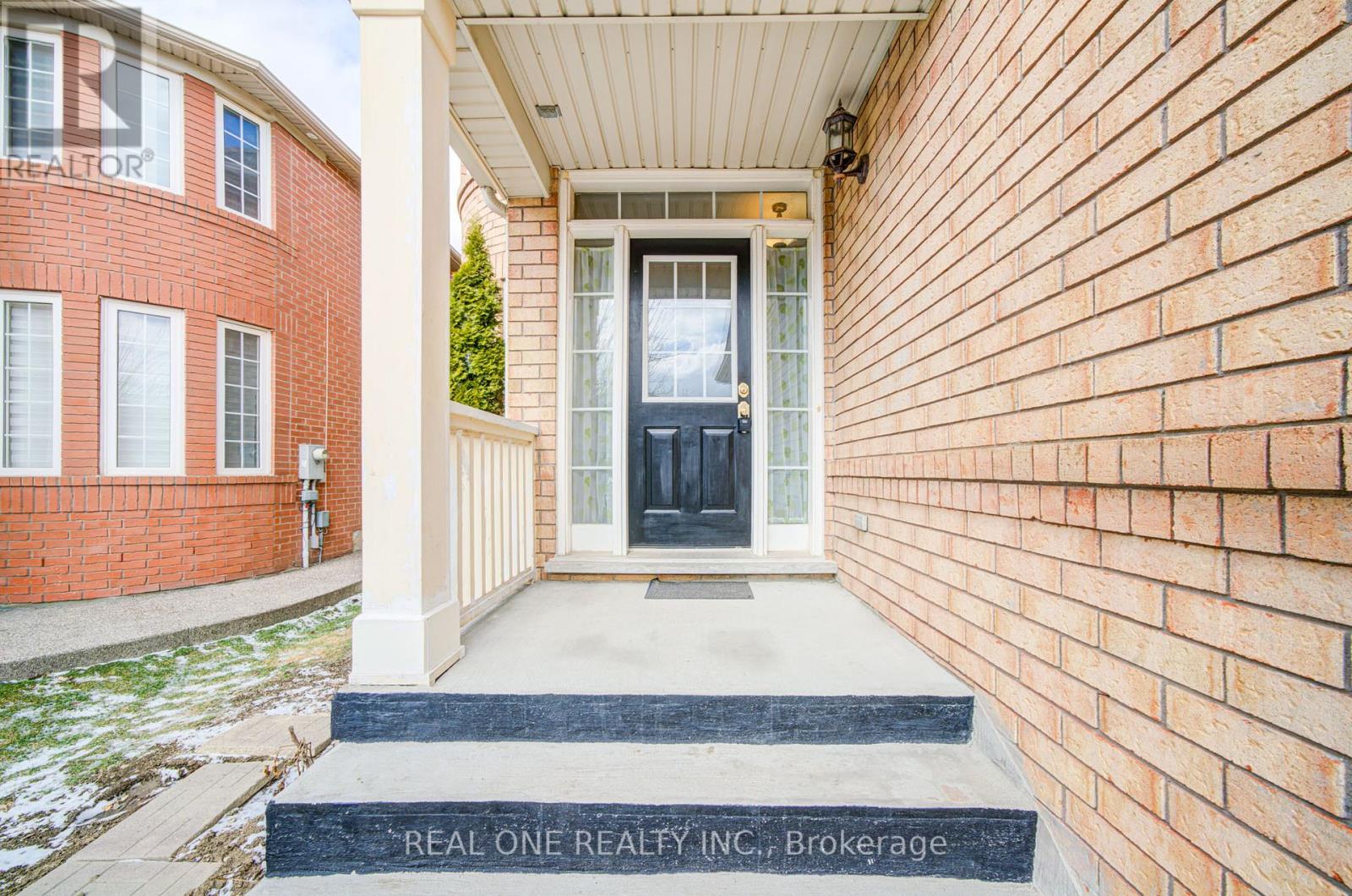 3696 WATERFALL CRESCENT - 3
