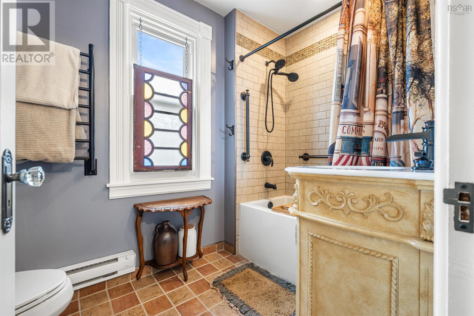 Property 34 of 46 of 500 Nelson Street