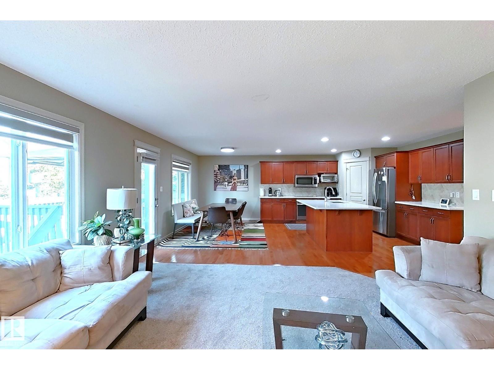 1206 MCKINNEY CO NW, Edmonton