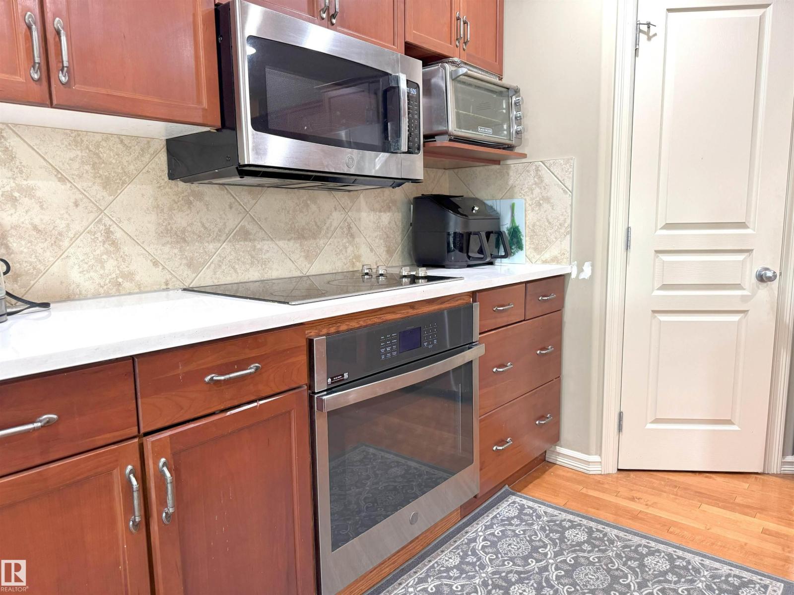 1206 MCKINNEY CO NW, Edmonton