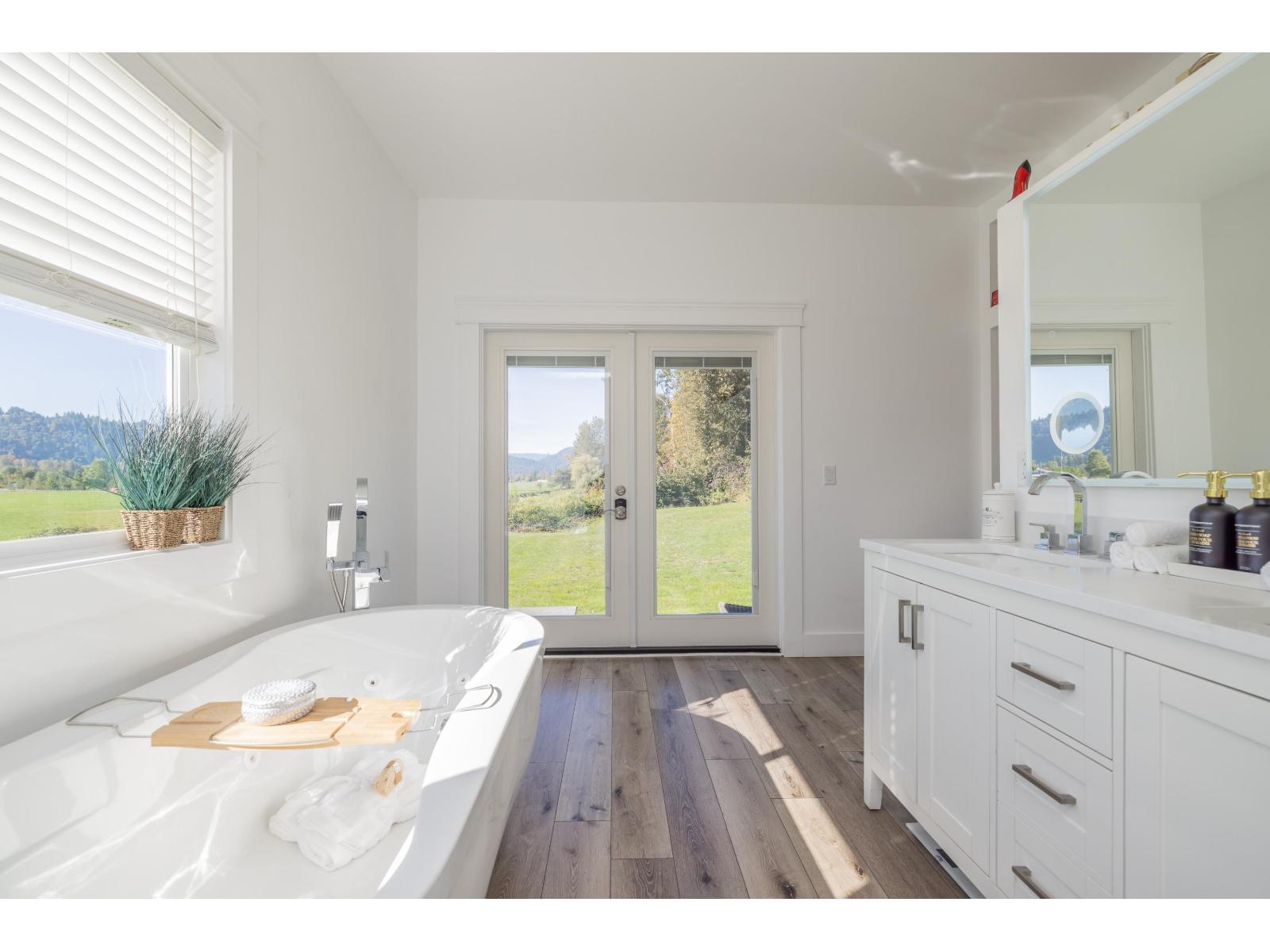 9183 SYLVESTER ROAD, Mission