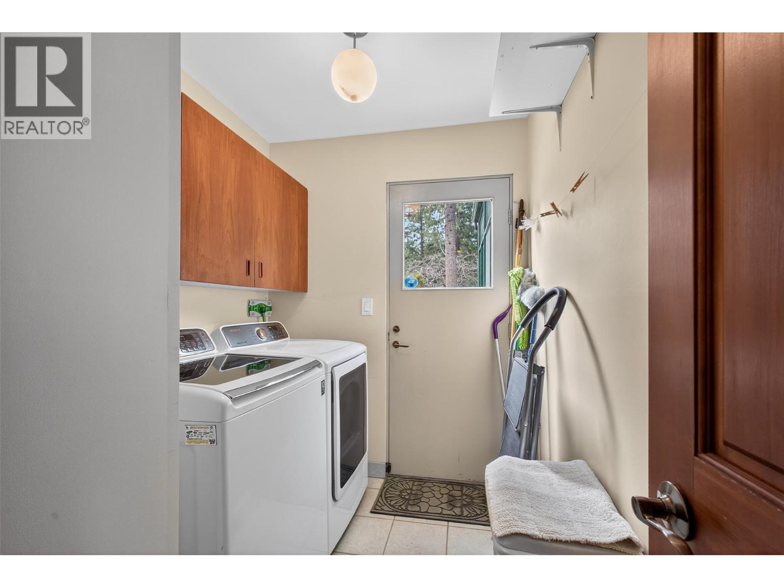 935 LLOYD JONES DRIVE - 27