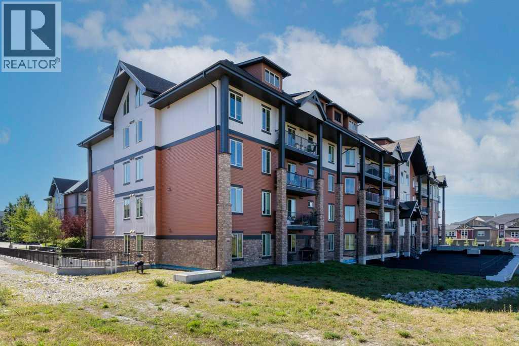 15 Sunset Square, Cochrane
