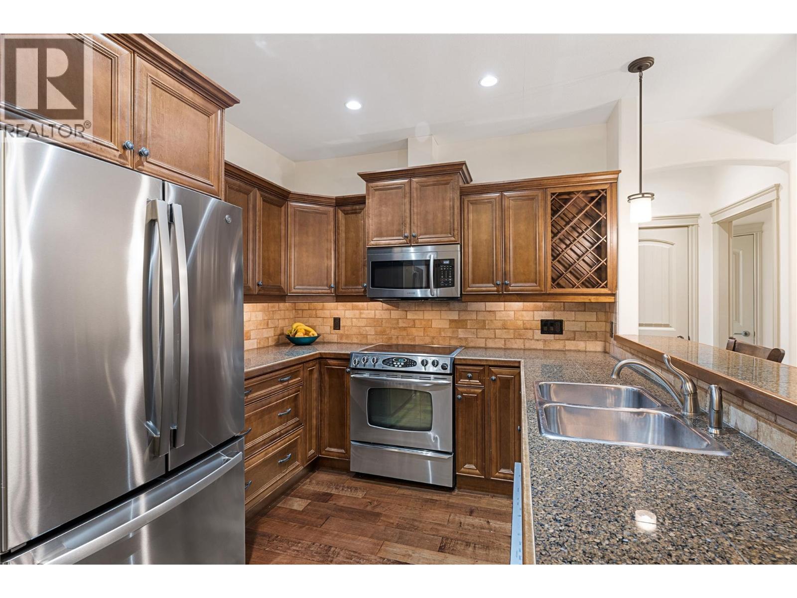 206 2780 Auburn Road, West Kelowna