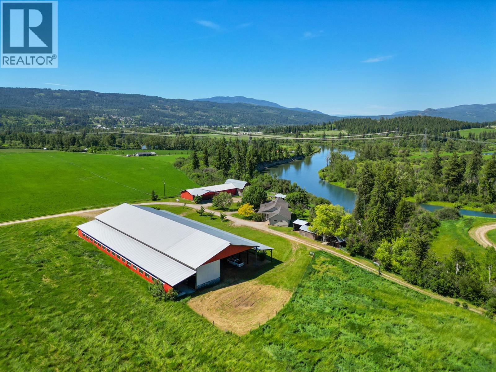  850 Fortune Road, Spallumcheen