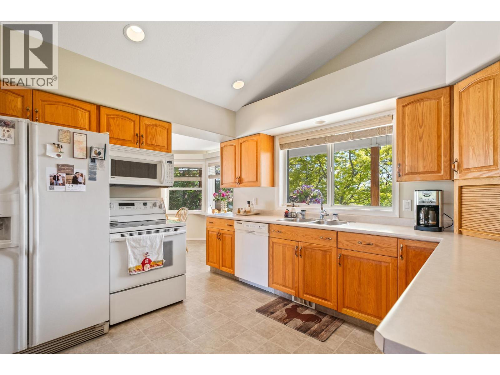  850 Fortune Road, Spallumcheen