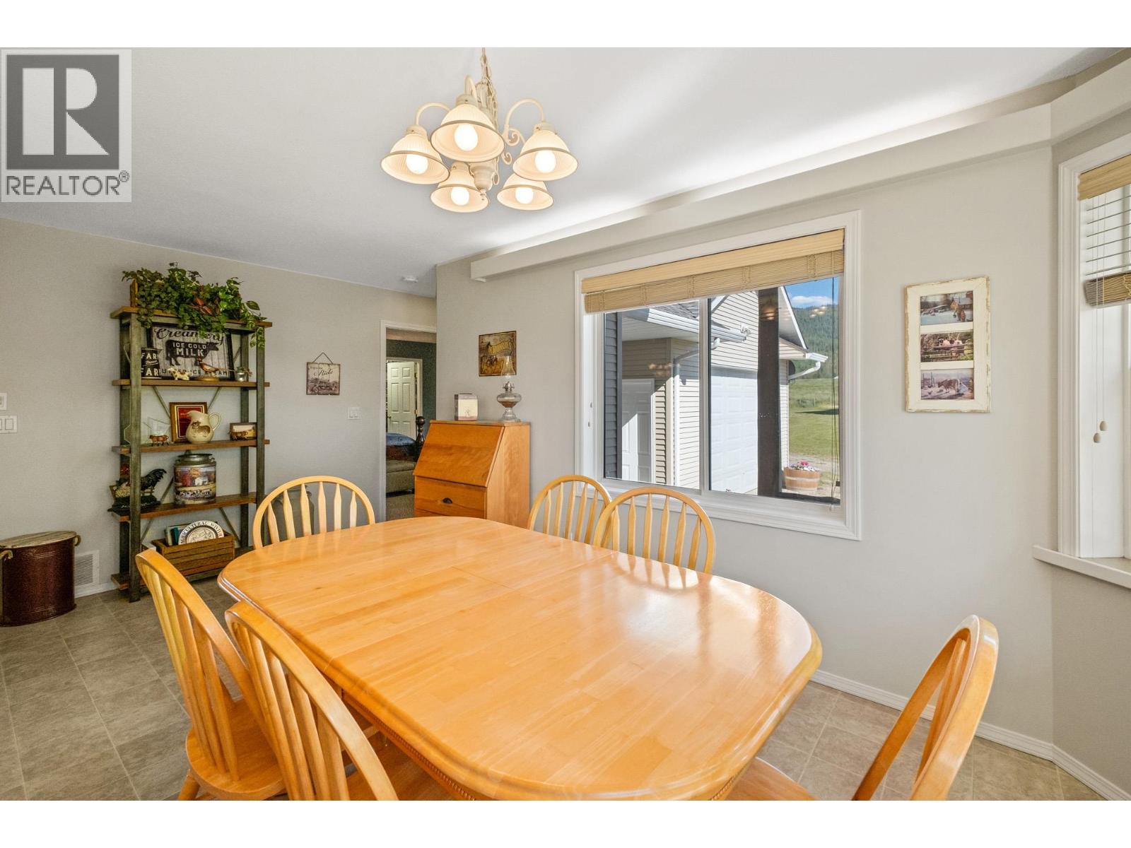  850 Fortune Road, Spallumcheen