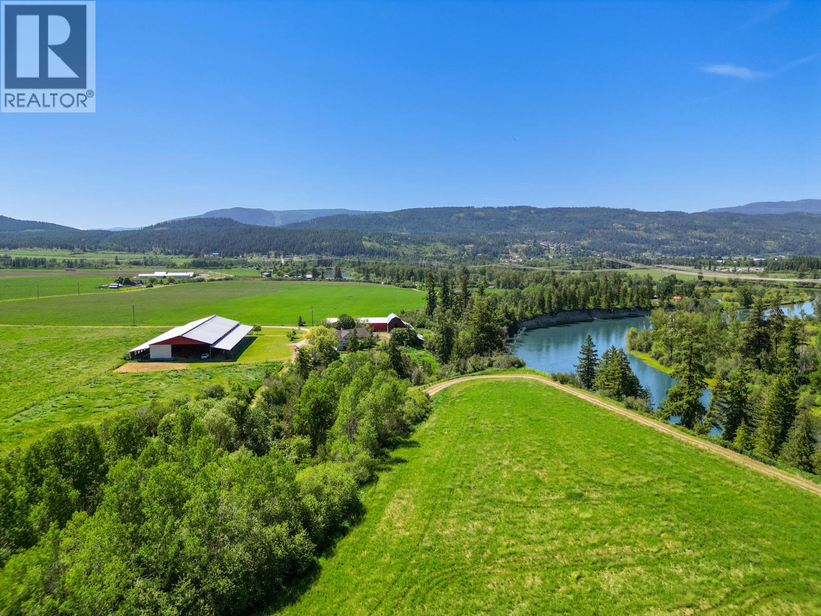  850 Fortune Road, Spallumcheen