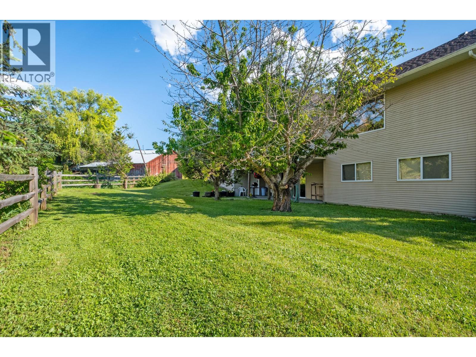  850 Fortune Road, Spallumcheen