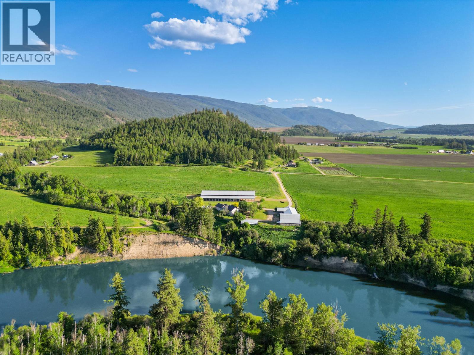  850 Fortune Road, Spallumcheen