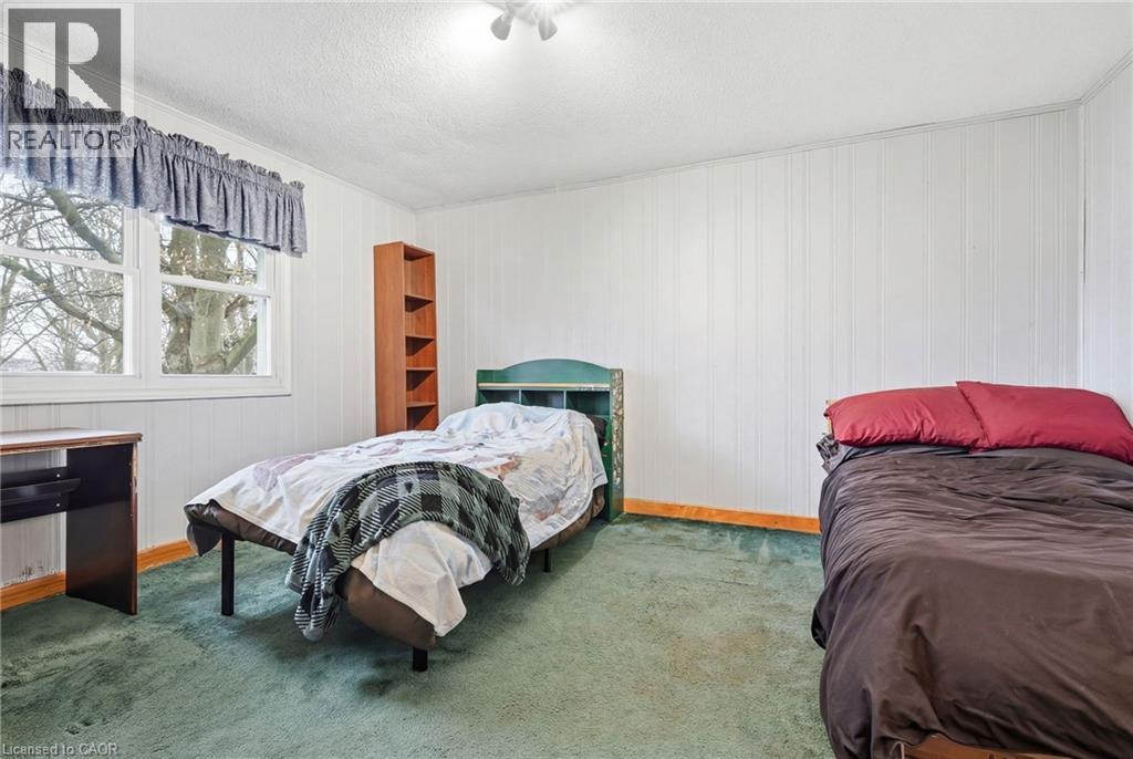1767 CENTRE Road - 17