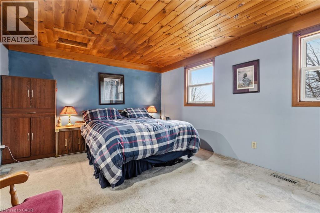 1767 CENTRE Road - 19