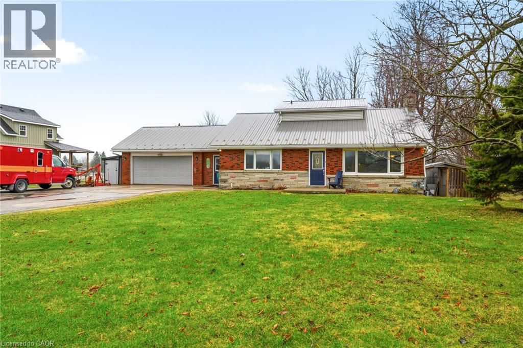1767 CENTRE Road - 2