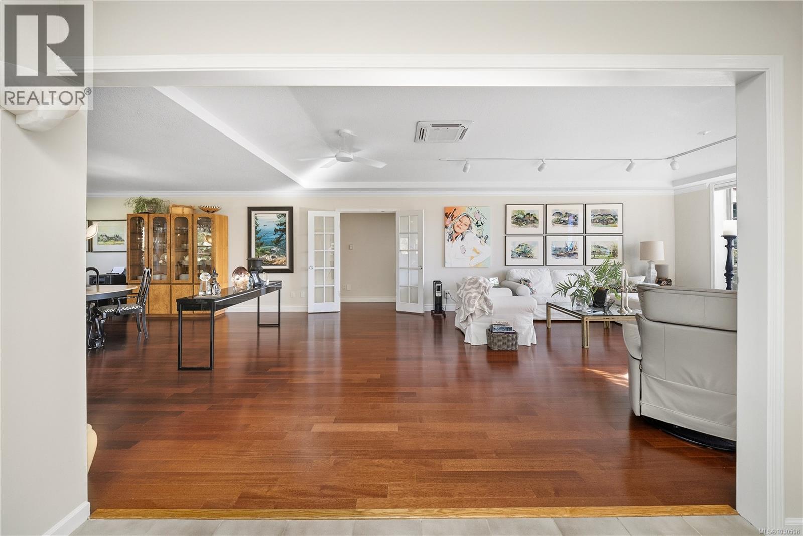 575 Johnstone Rd, Parksville