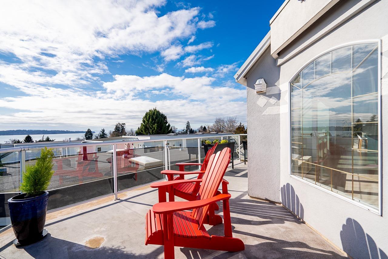 949 KENT STREET, White Rock