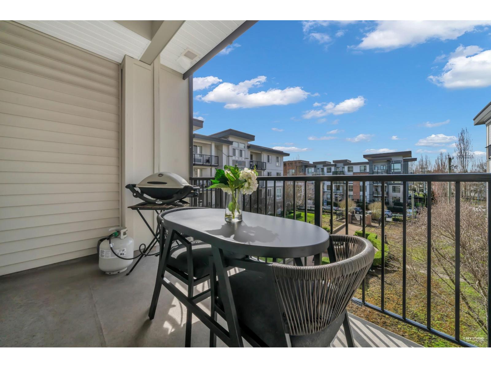 312 5430 201 STREET, Langley