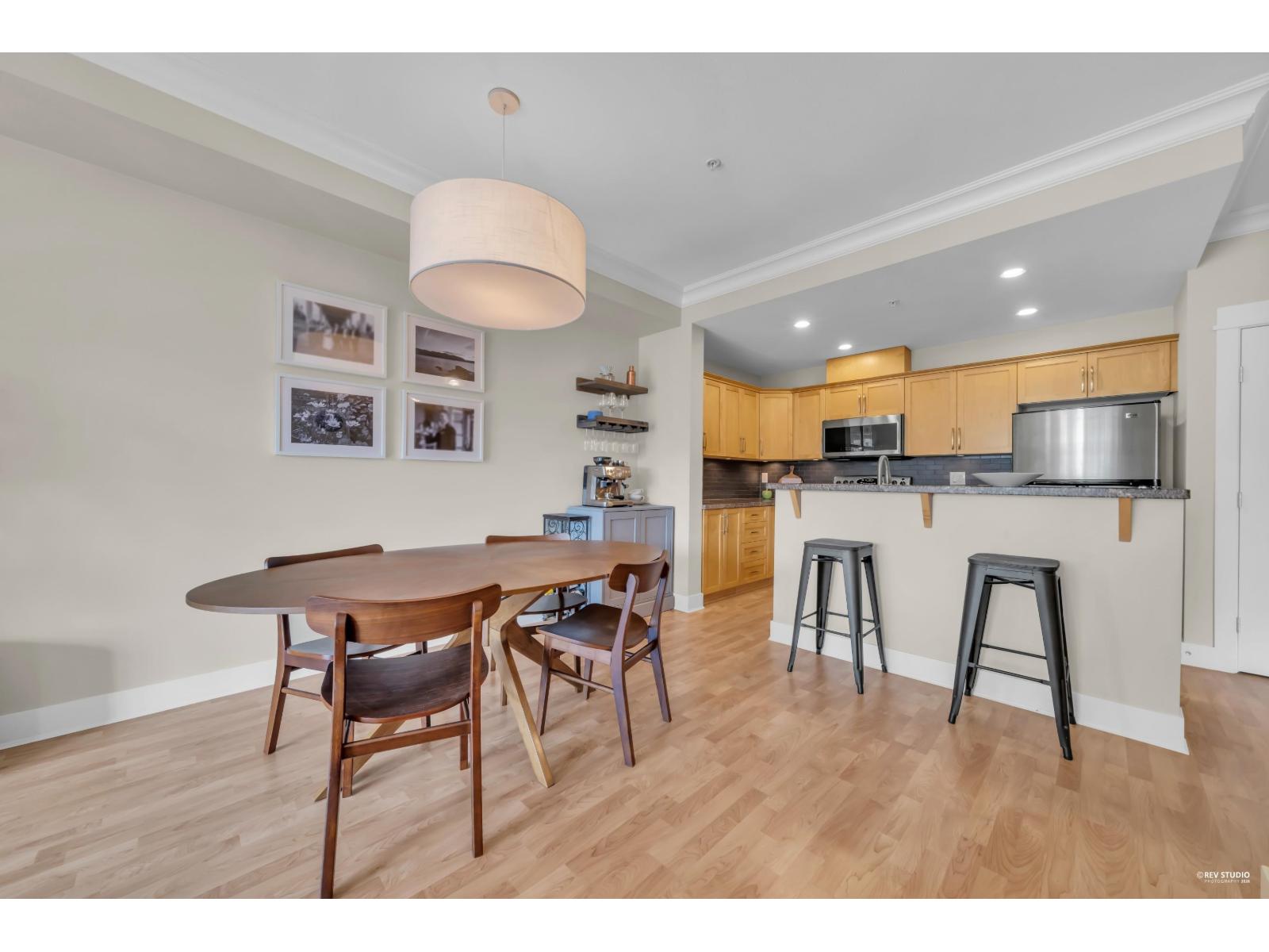 312 5430 201 STREET, Langley