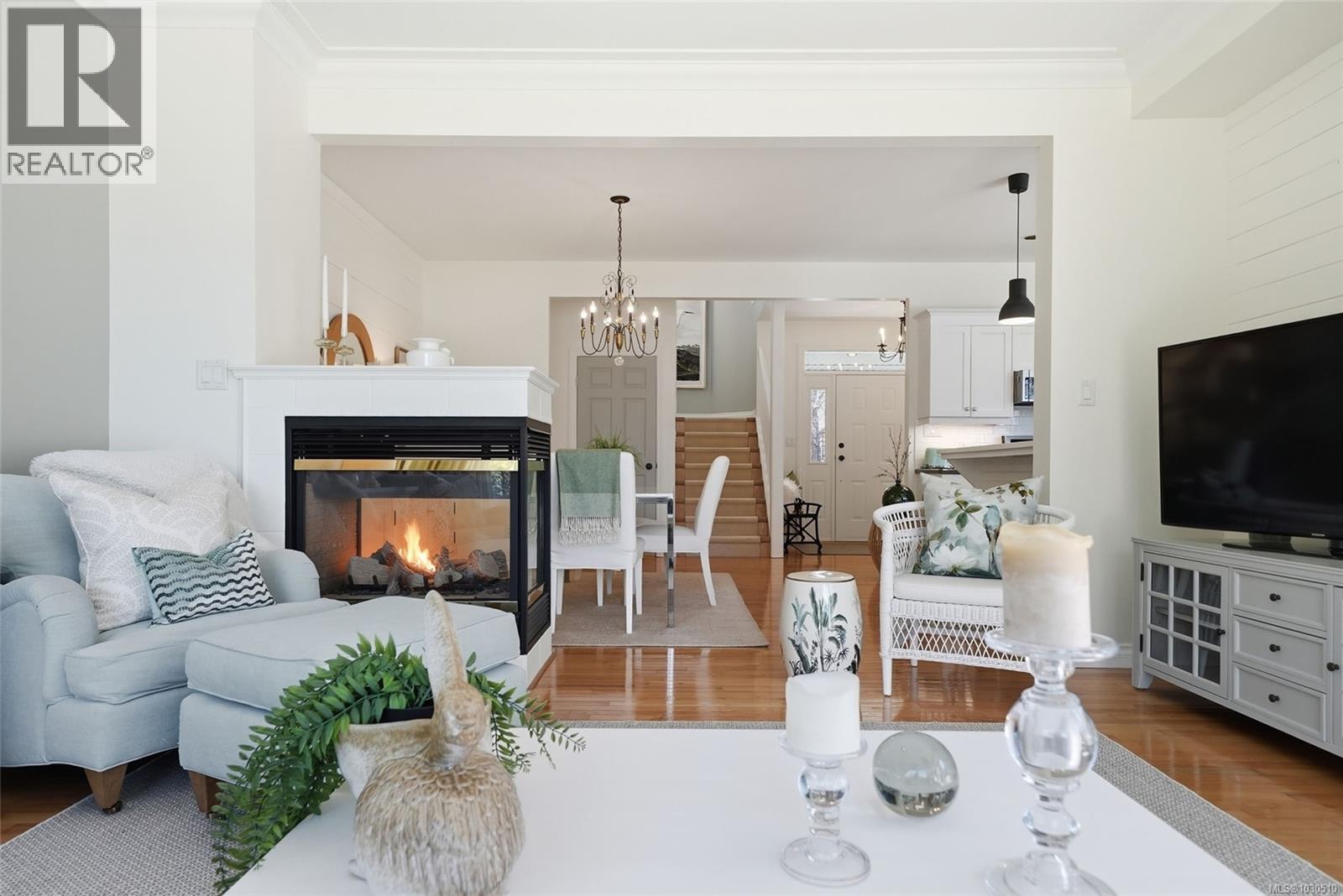 521 Point Ideal Dr, Lake Cowichan