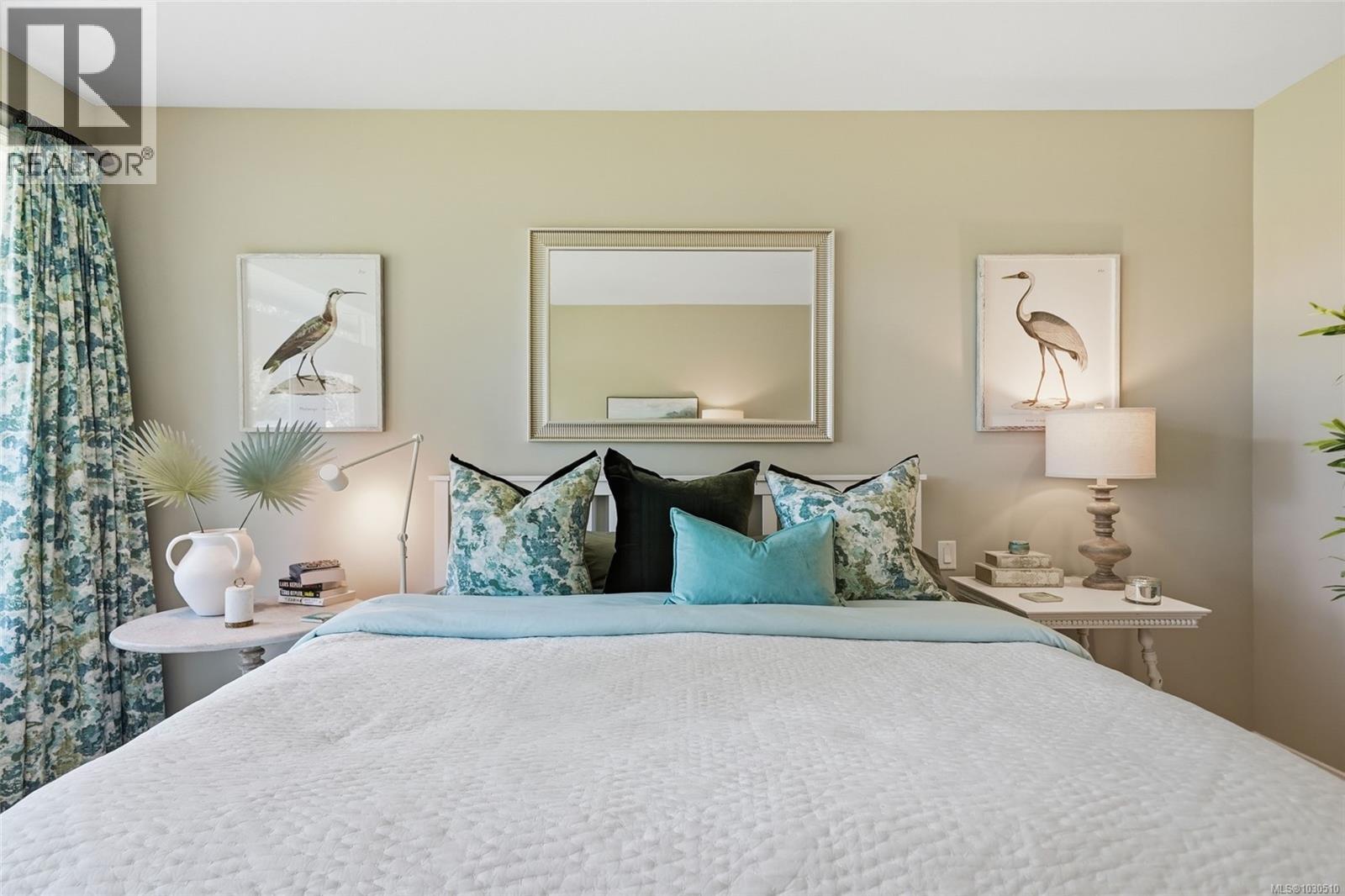 521 Point Ideal Dr, Lake Cowichan