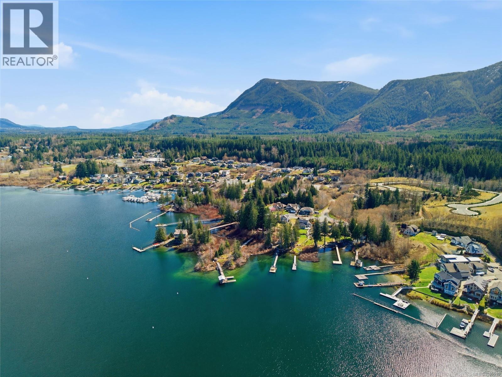521 Point Ideal Dr, Lake Cowichan