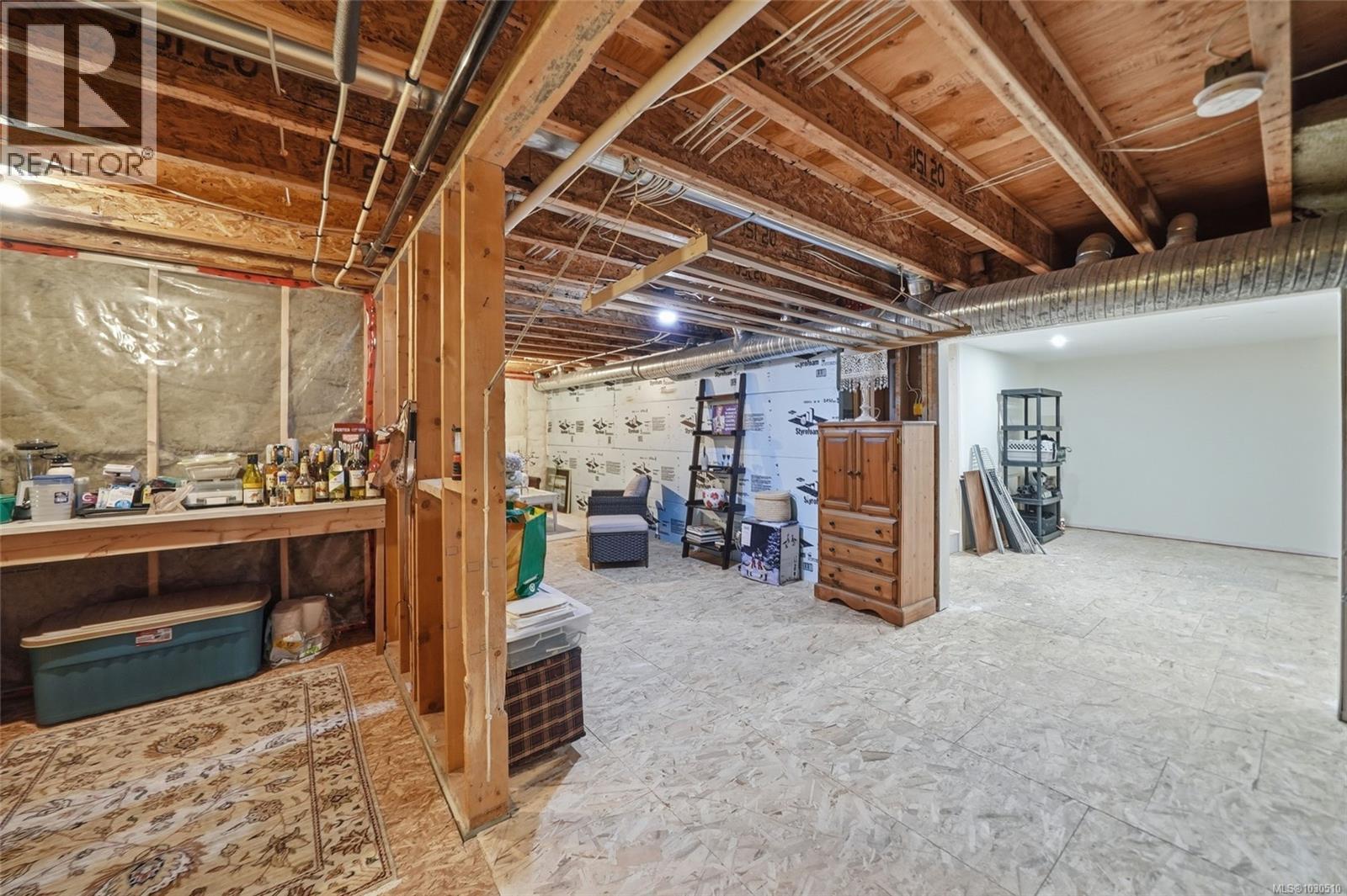 521 Point Ideal Dr, Lake Cowichan