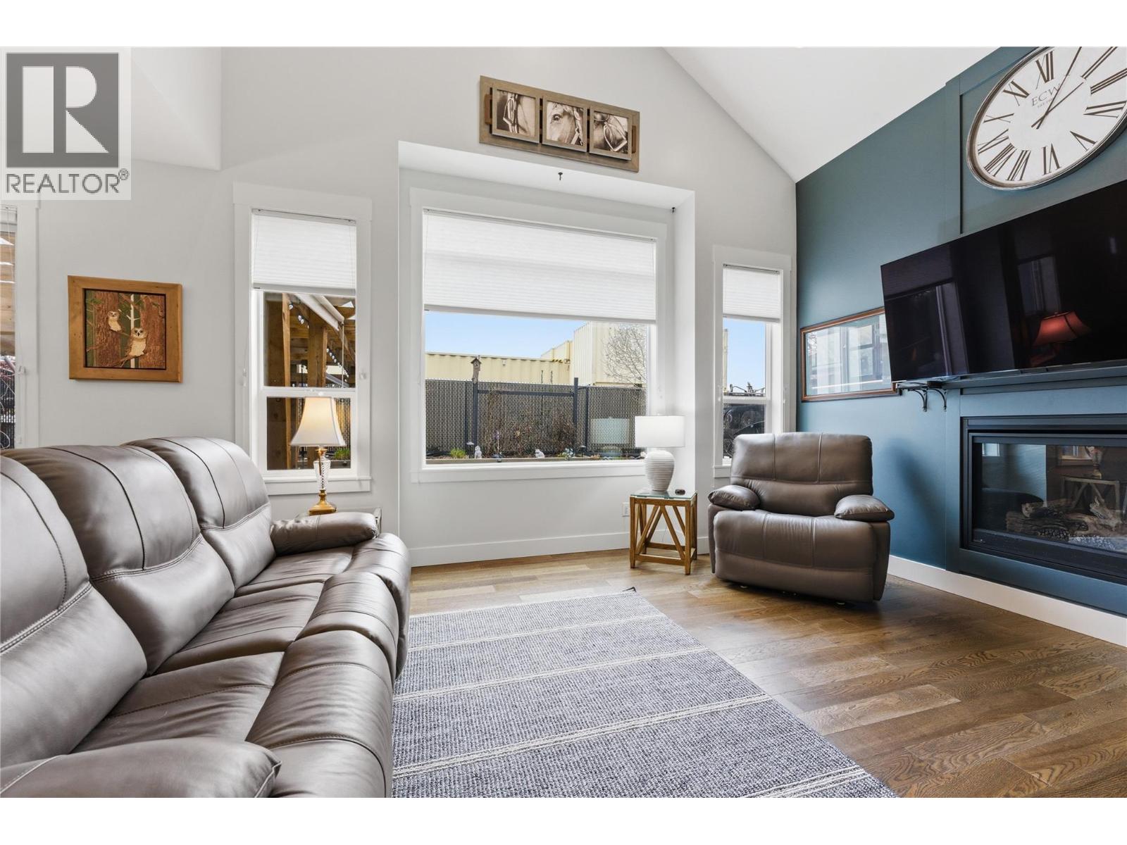 1812 50 Avenue, Vernon