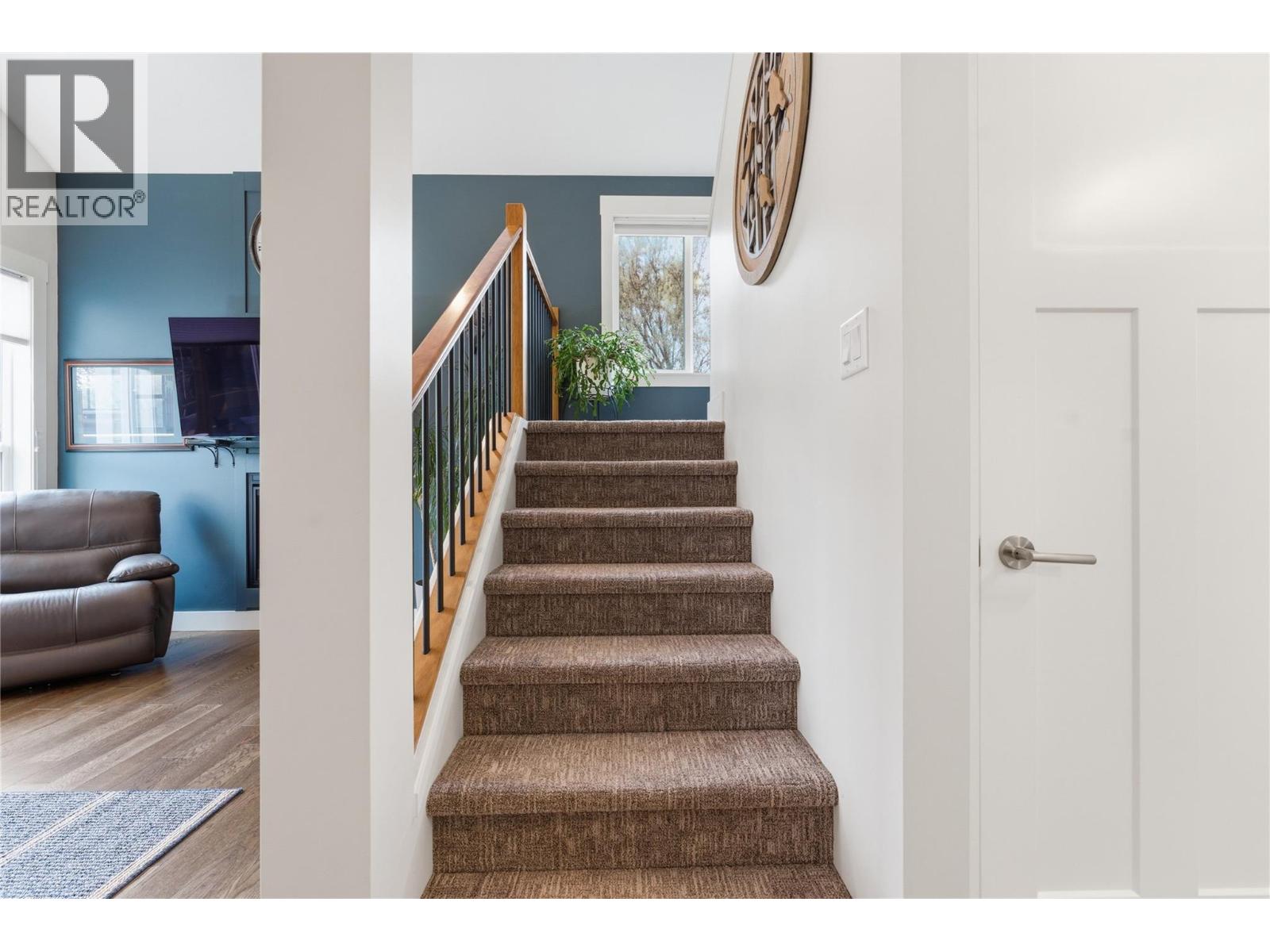 1812 50 Avenue, Vernon