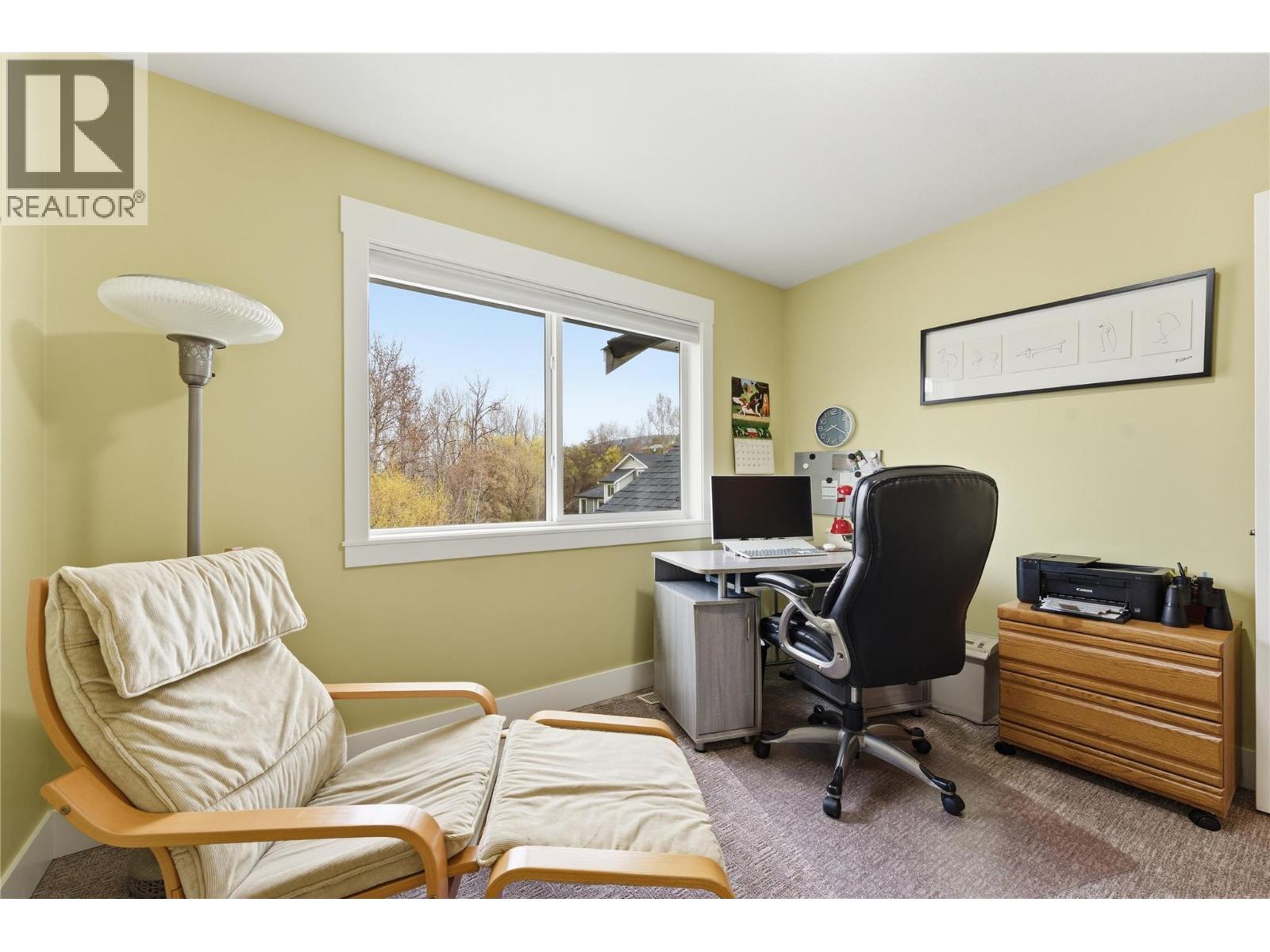 1812 50 Avenue, Vernon